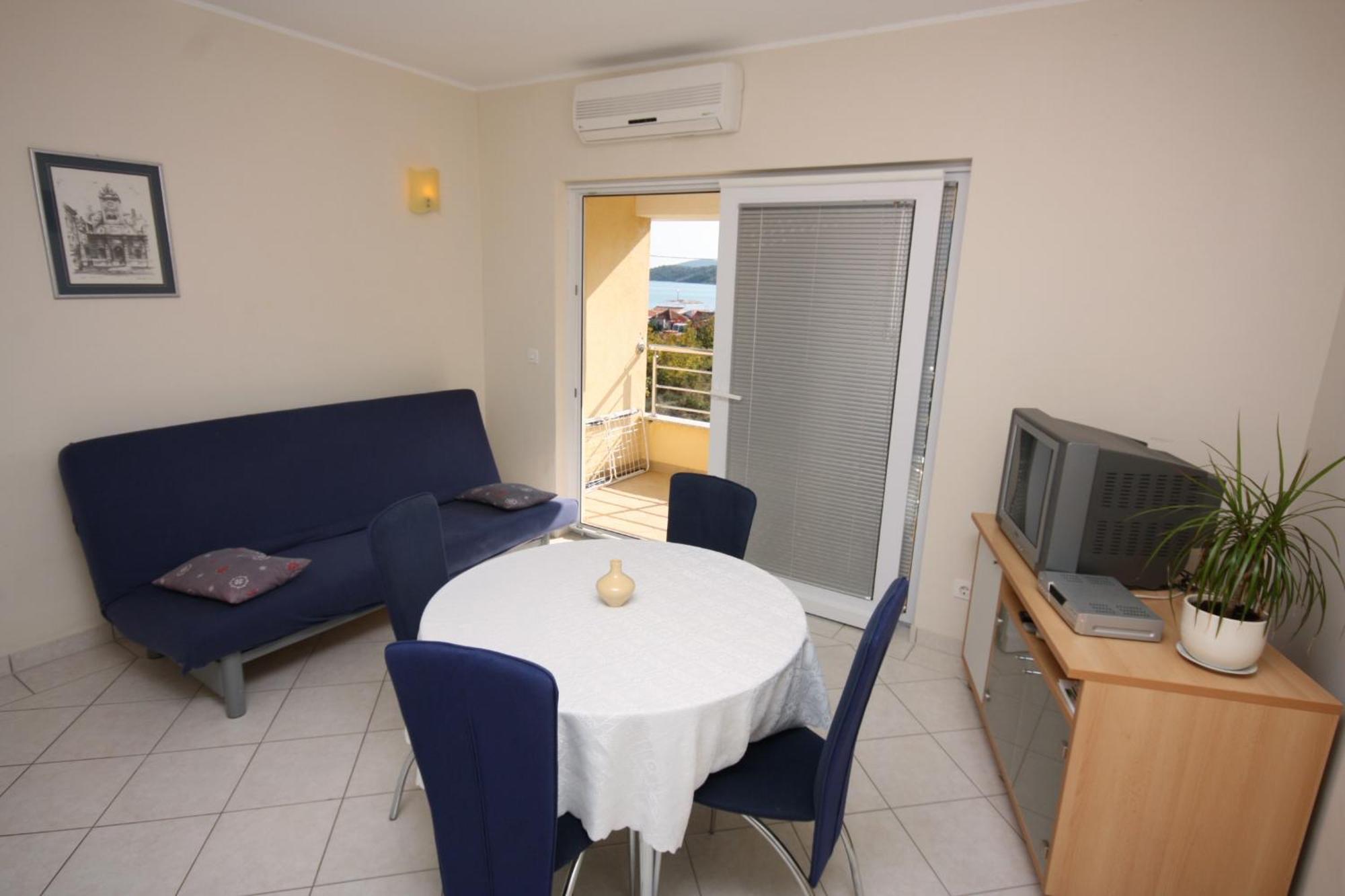 Apartments By The Sea Vinisce, Trogir - 5229 Room photo